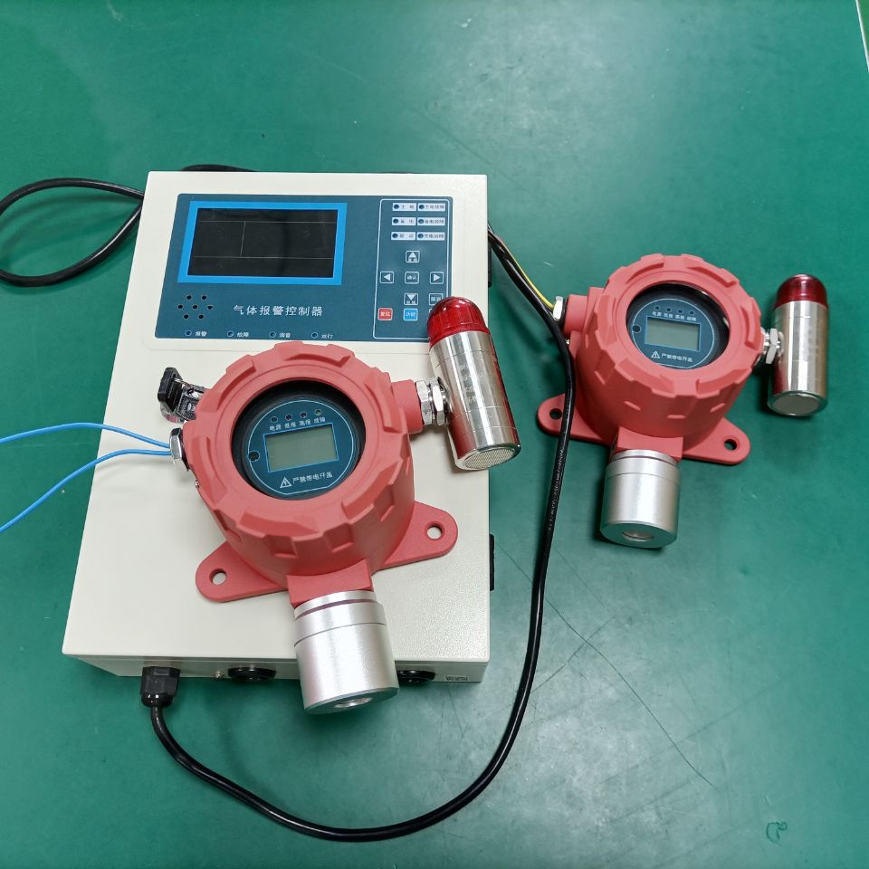 点型可燃气体探测器报警器防爆型六氟化硫SF6氧气泄漏浓度报警器
