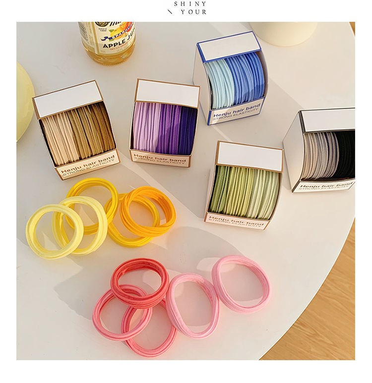 Wavy towel ring