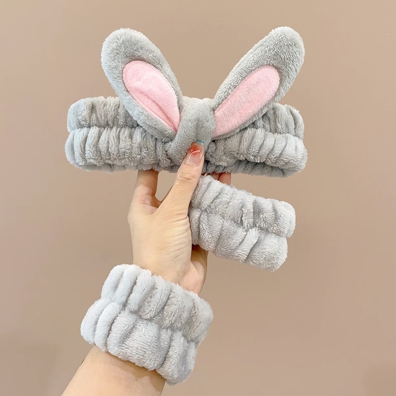 Otoño e invierno cara lavado muñeca correa brazalete a prueba de humedad sudor-absorbente sudor-limpieza lavado a prueba de salpicaduras artefacto de agua lindo protector de muñeca de felpa para las mujeres