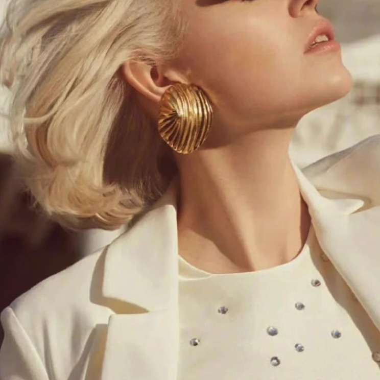 欧美杨树林金色贝壳耳环超大号夸张个性高级感舞台金属配饰耳夹