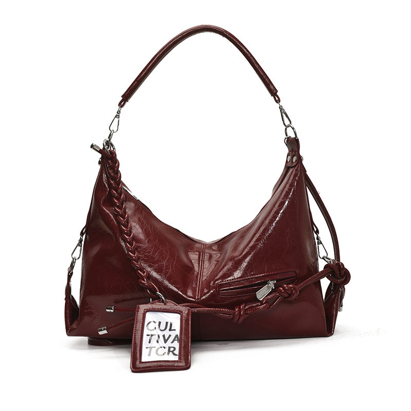 Bolsa de gran capacidad de viaje casual para mujeres ventas calientes nuevas bolsas de lujo ligeras y versátiles, bolsas de hombro y brazo de moda.