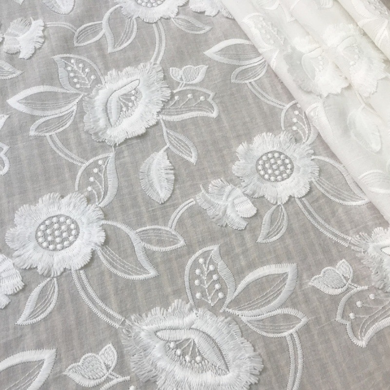 新款直销现货批发掀布满幅电脑立体牛奶丝绣花春夏秋用衣服用料布