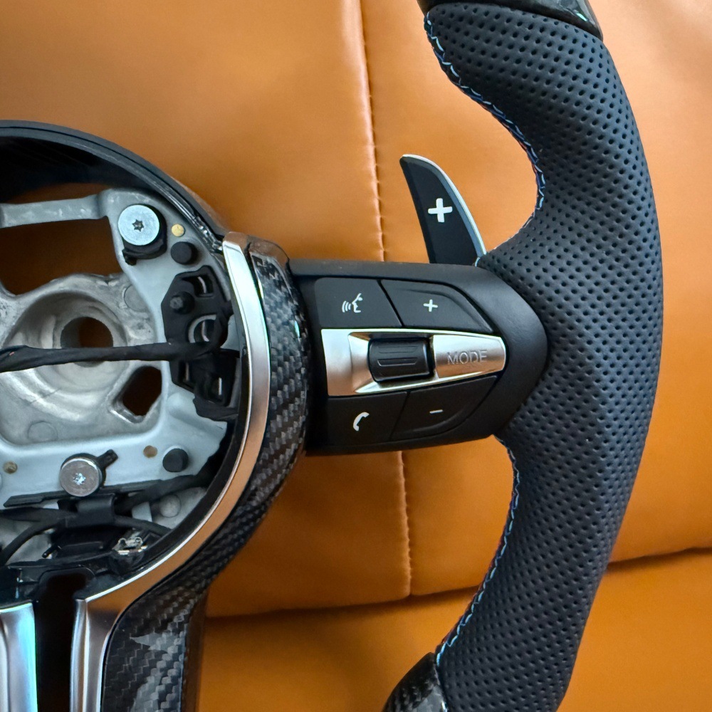 Suitable for Bmw 1234567 Series F10F30G20G30 Carbon Fiber Sports Flat-Bottomed Car Steering Wheel