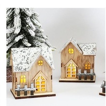 圣诞小屋diy新款木质小房子热销雪景女生礼物居家摆件装饰品节