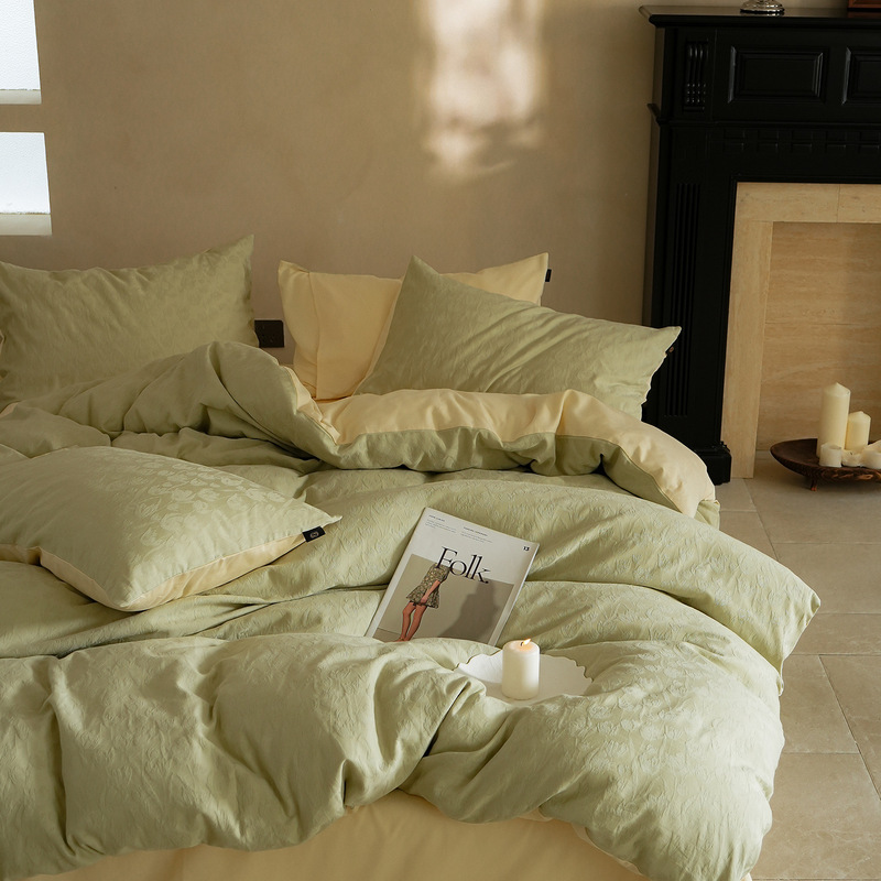 Class a New Pure Color Autumn and Winter 100 Cotton Quilt Cover Bed Sheetss Bedding Four-Piece Dormitory Three-Piece Set Classy I