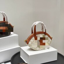 �W���r��Ůʿ�����߼����p����ٴ�������������Q؛Դ��