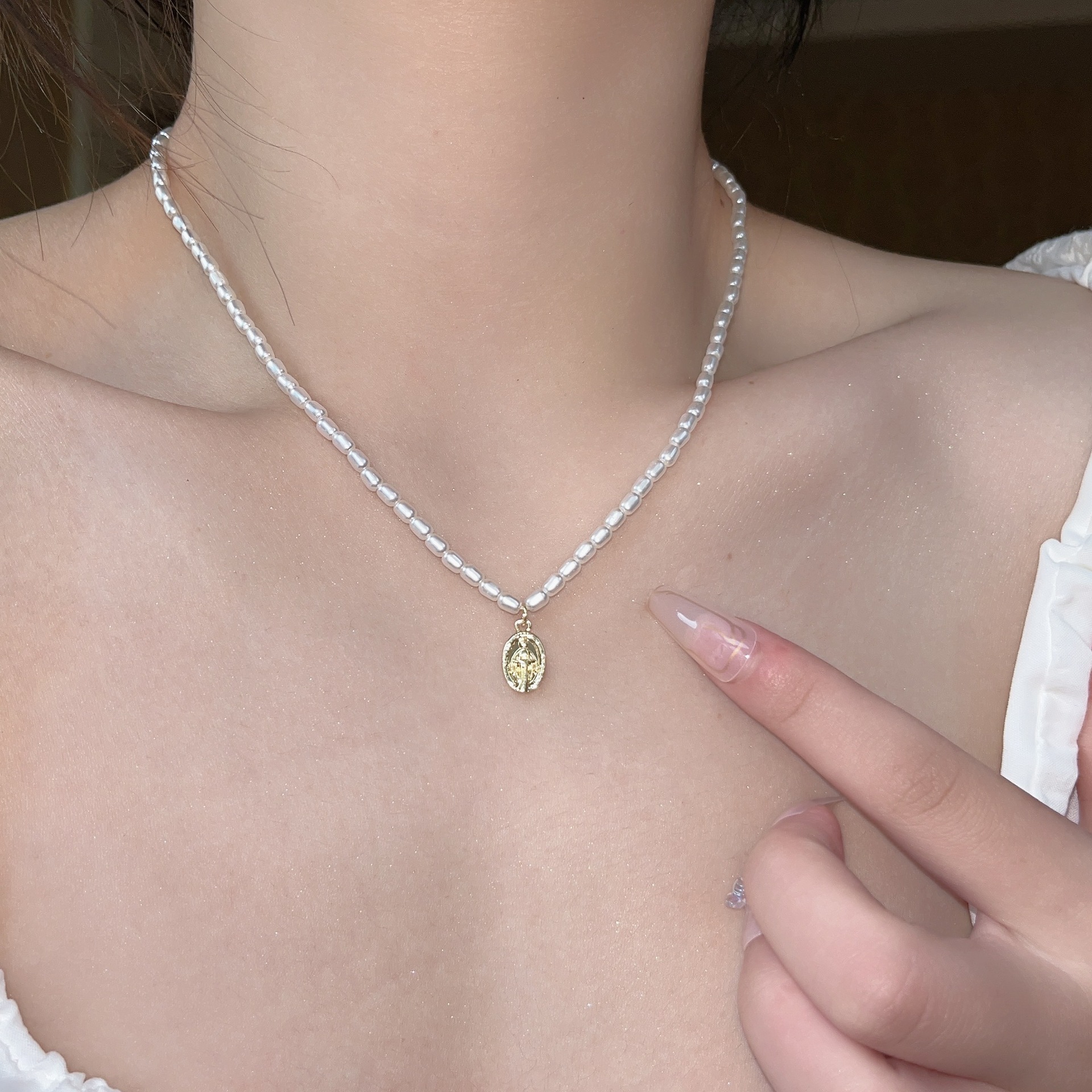 Fashion Oval Mixed materials Pearl Pendant Necklace