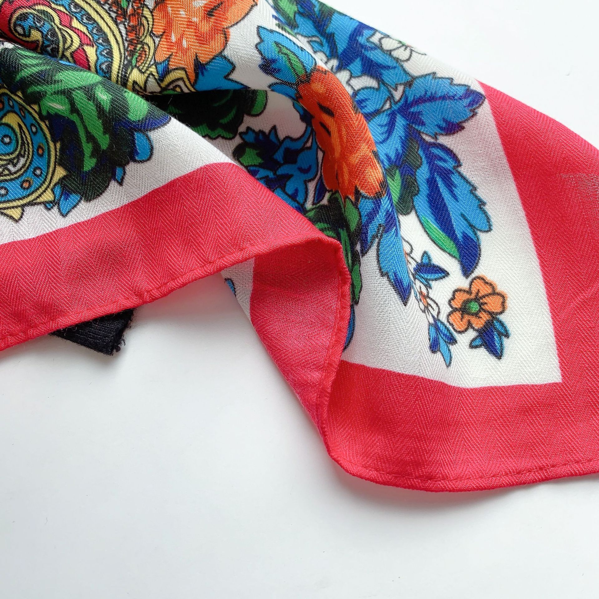 Mantón de estilo étnico de las mujeres de verano al aire libre fotografía de viajes bufanda grande Toalla de playa delgada bufanda de protección solar de doble uso versátil