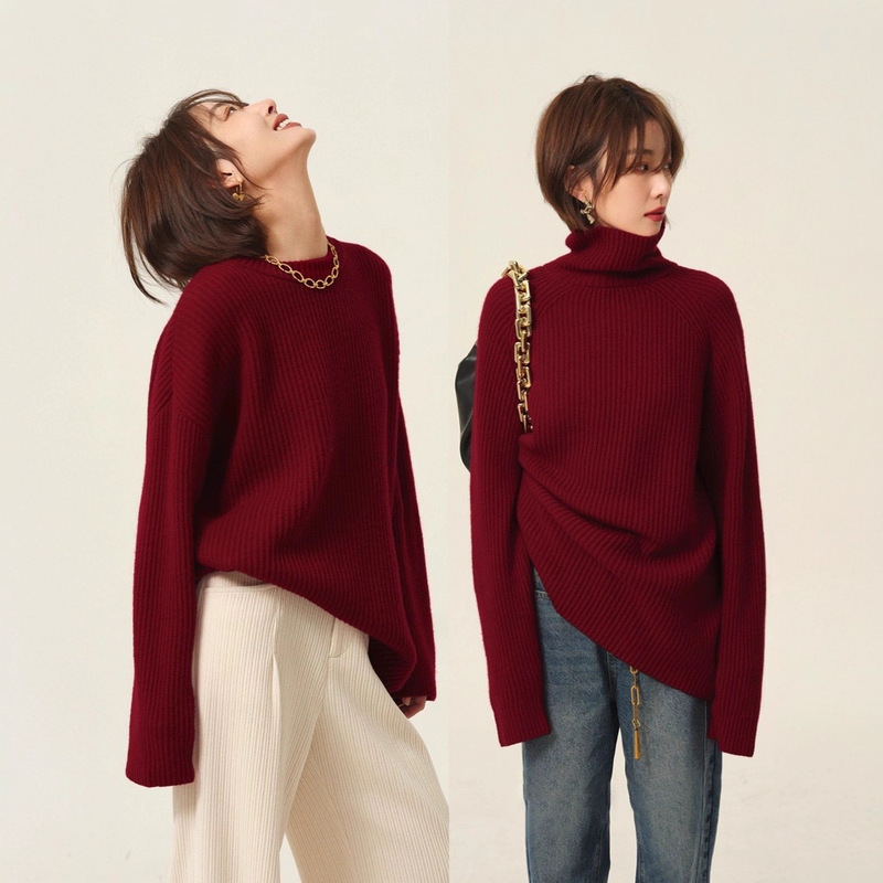 Christmas and New Year Red Turtleneck Wool Sweater for Women, Loose and Lazy, Thickeneded and Age-Reducing Cashmere Design, Retro Red Sweater