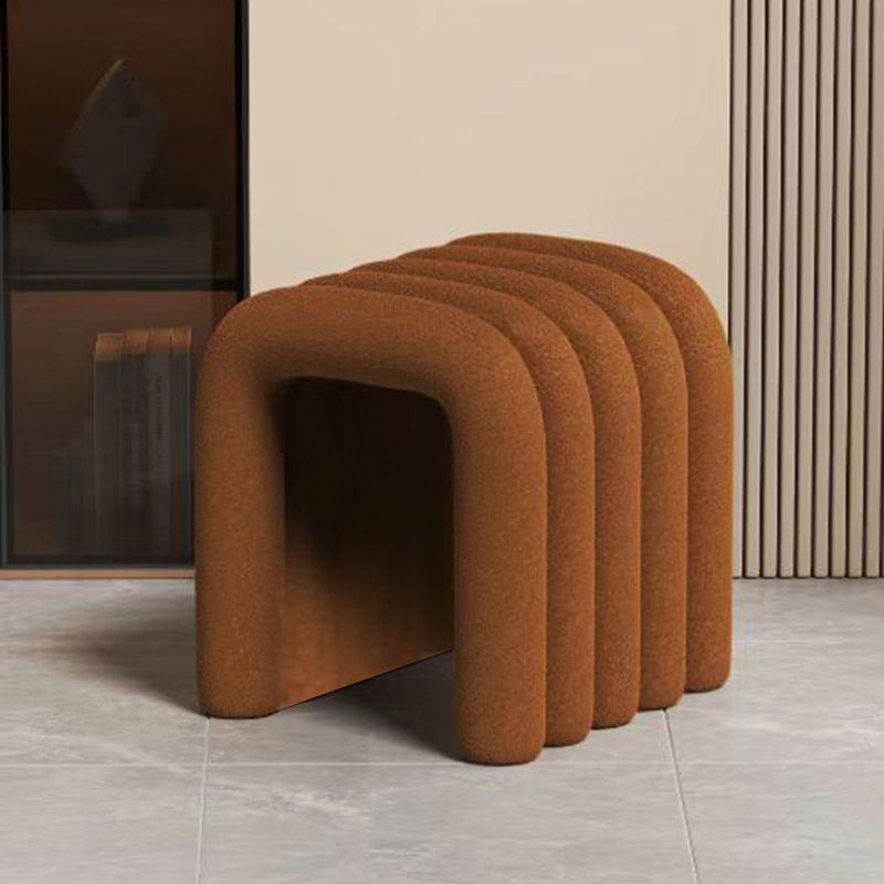Fabricante de vestuario de estilo francés maquillaje de ropa de vestir de lujo ligero de alto nivel para el hogar zapatos taburetes de vestuario negro zapatos taburetes cortos