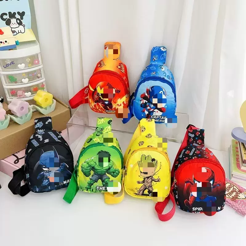 儿童包包秋冬新款男女童胸包轻便幼儿宝宝零钱包小朋友斜挎单肩包