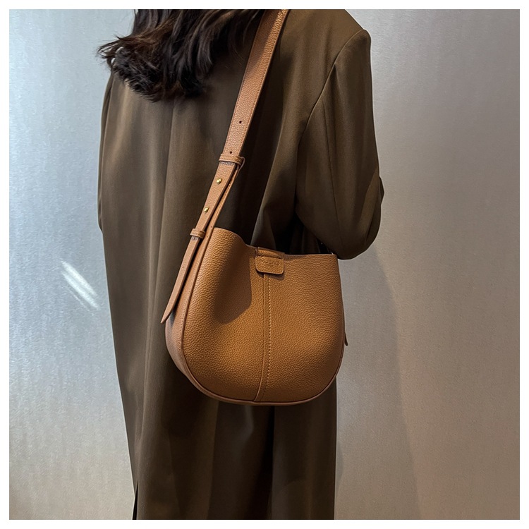 Women's Large Capacity Shoulder Bag Casual Simple Satchel Bag_voghion.com
