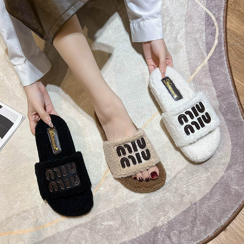Премиум чувство взрывной толстый дно шерстяные тапочки женский 2024 новый дикий маленький ароматный алфавит