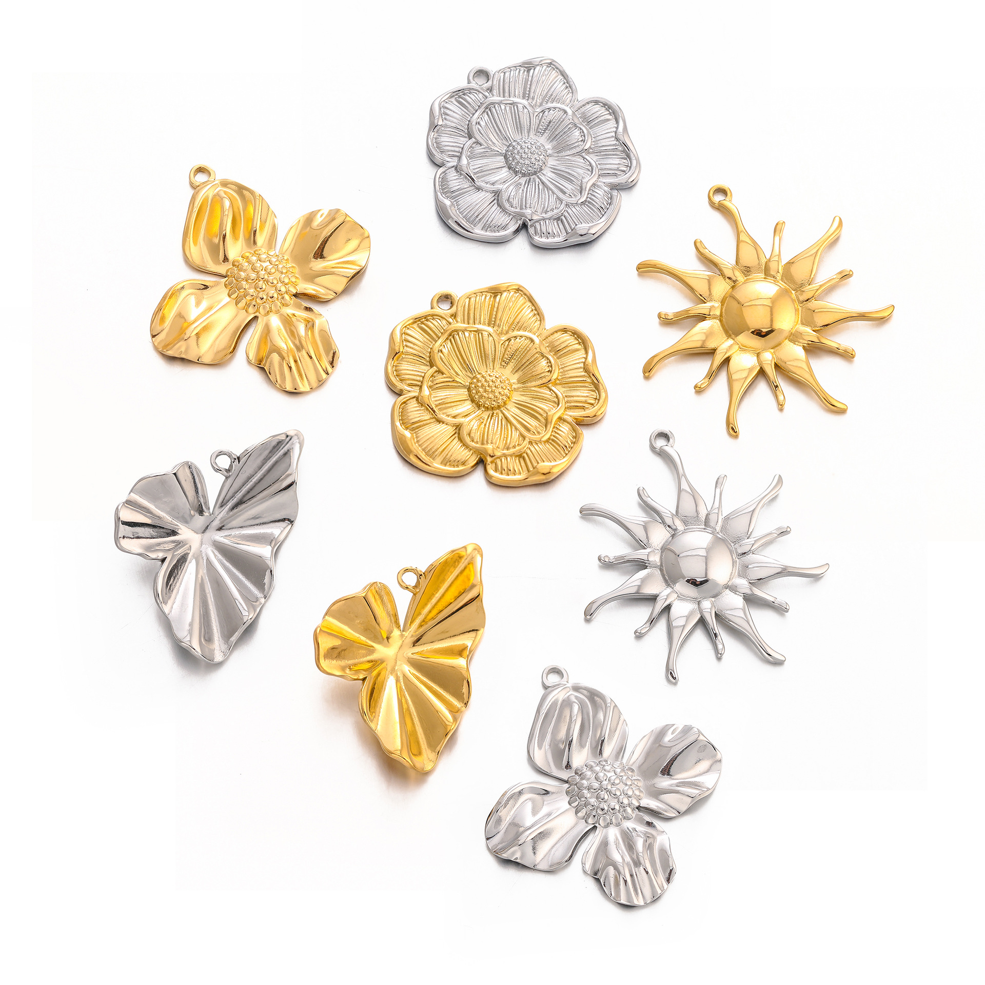 15g Weight Pendant Jewelry Making Type 30*32mm Jewelry Making Size DIY Jewelry Accessories Classification 3 PCS/Package Quantity 304 Stainless Steel Material Flower Pattern Plating Design Retro Style 3 PCS/Package 30*32mm 304 Stainless Steel Flower Pendant 5