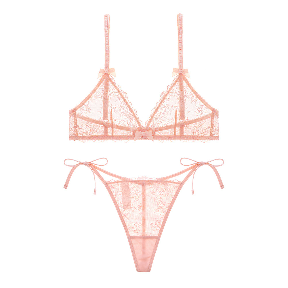 Summer New Sexy Comfort Lace Bralette with No Underwire Triangle Cup Slim T-shirt and Thong Set