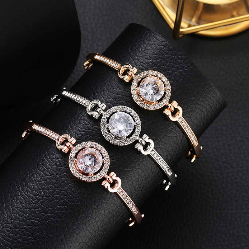 Fashion Versatile Elegant Ins Bracelet for Women Simple Sparkling Diamond Full Diamond High-End Jewelry Gemstone Bracelet for Women