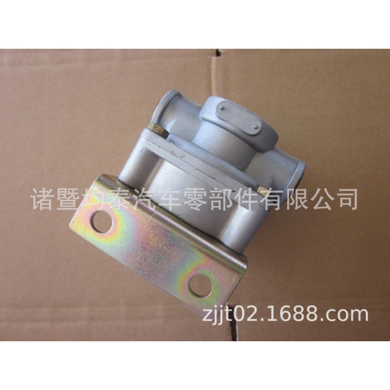 El Autobús Europeo del camión de la válvula II15117 de la retransmisión parte SMT