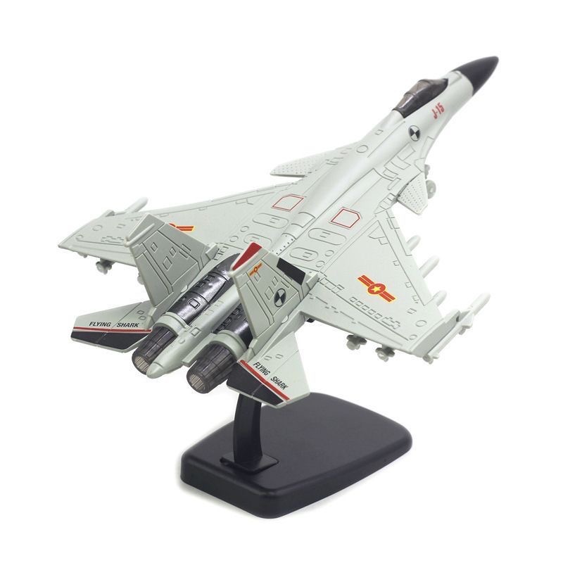 Modelo de caza de aleación 1:72 F-15 F-20 Su35 Apache Juguete militar Simulación Spray Avión Péndulo