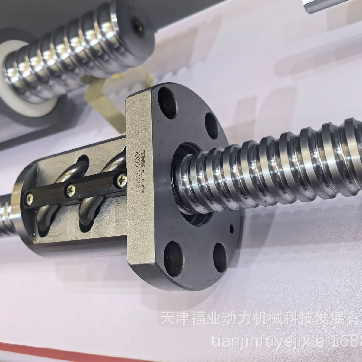 THK品牌导轨滑块SRS20M 大量现货SRG55R优惠