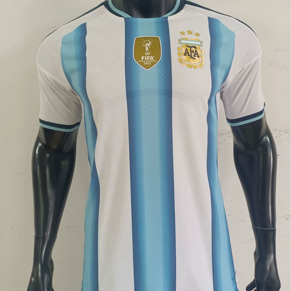 26 World Cup football uniforms for Argentina, Belgium, England, Japan, Mexico, Brazil, grapes and French players