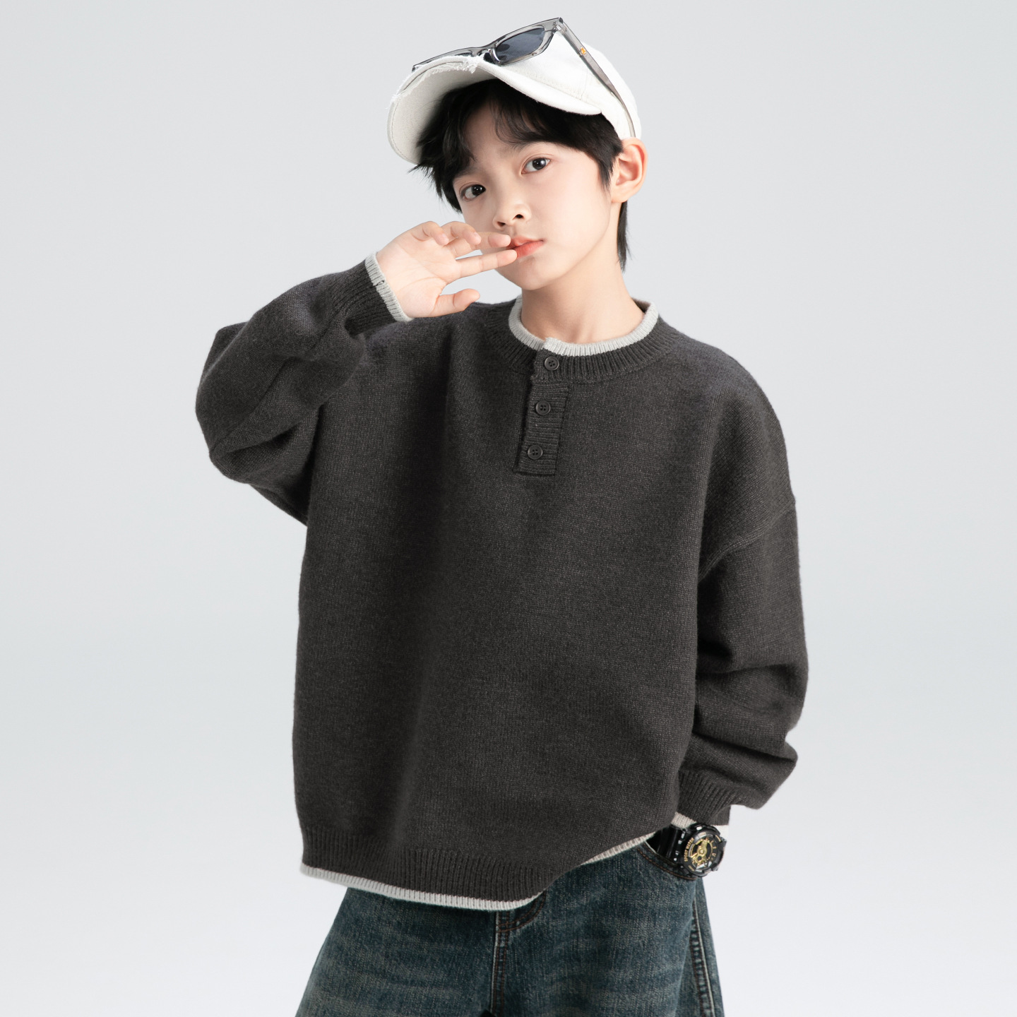 男童秋装假两件毛衣2025新款秋季针织衫上衣中大儿童男孩春秋款潮
