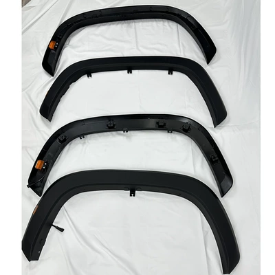 with Lights, Wide-Body Wheel – Wheel eyebrow