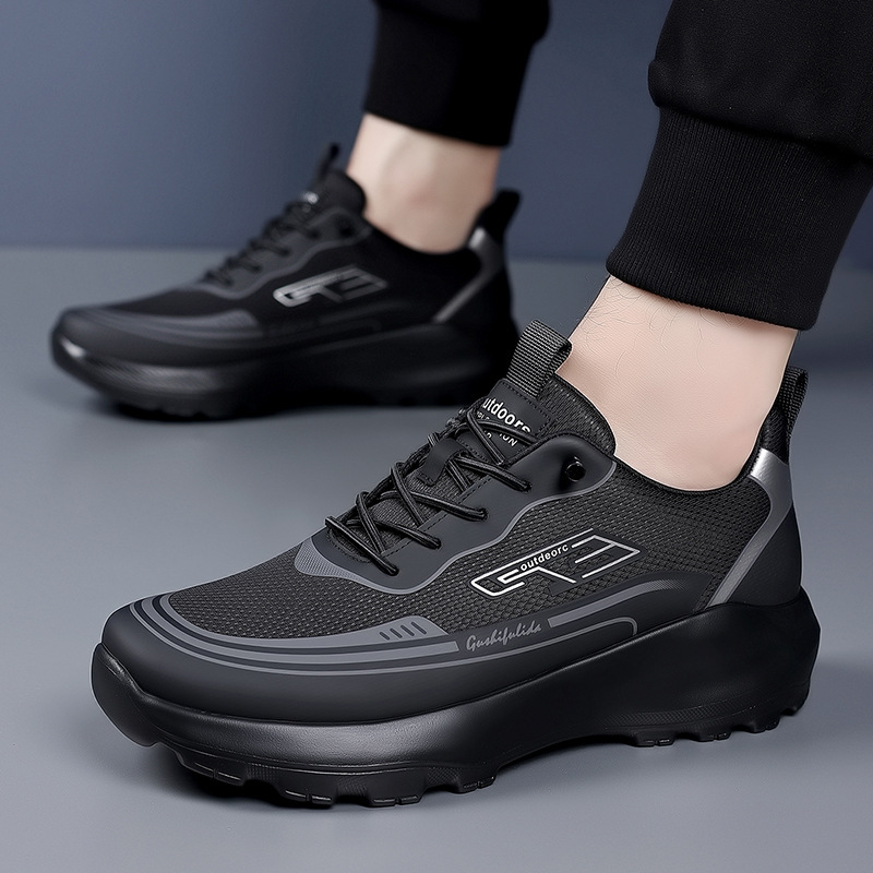 Men's Outdoor Soft-Soled Work Clothing and Hiking Casual Shoes 2026 Autumn and Winter New Lightweight Thick-Soled Breathable Mesh Slip-On Shoes