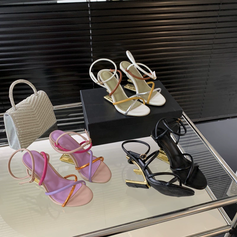 2024 летний новый европейский и американский туфли на толстом каблуке