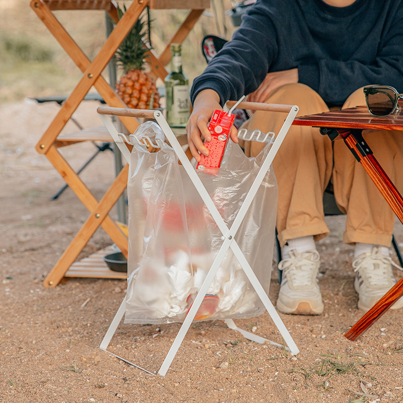 Basura al aire libre plegable camping hogar basura rack artículos diversos rack cocina almacenamiento rack soporte mango de madera estante de la basura