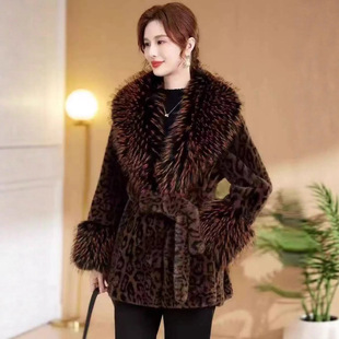 �羳���yˮ���qƤ�ݴ�������Ů�_�����L��ϵ��ë�I��ë�����ɴ�a