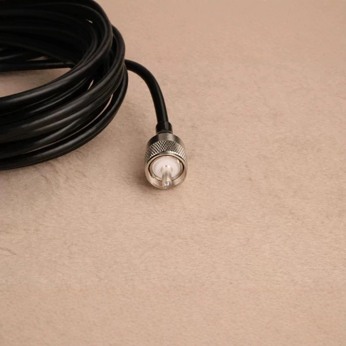 RB400 cable de extensión móvil de la antena del automóvil 5 metros de cable de sujeción + cable de plomo QTY TYT8900