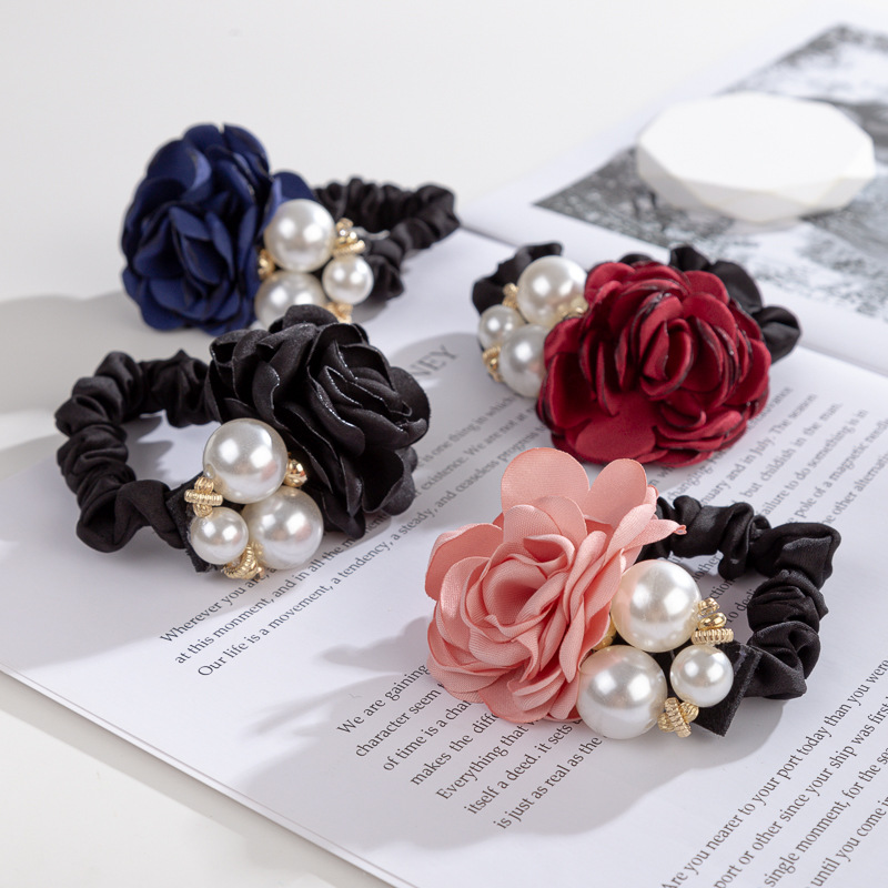 跨境玫瑰花珍珠大肠圈气质复古高级感山茶花皮筋发绳绑头发头饰女