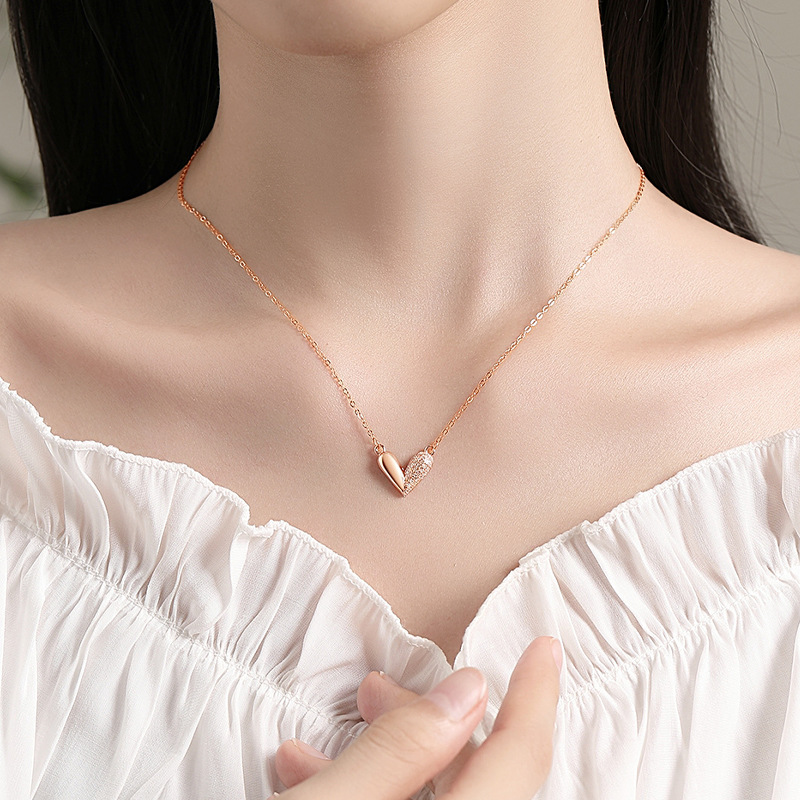 Versión coreana del diseño de nicho S925 collar de amor romántico de plata esterlina salvaje cadena de clavícula femenina colgante femenino regalo de San Valentín