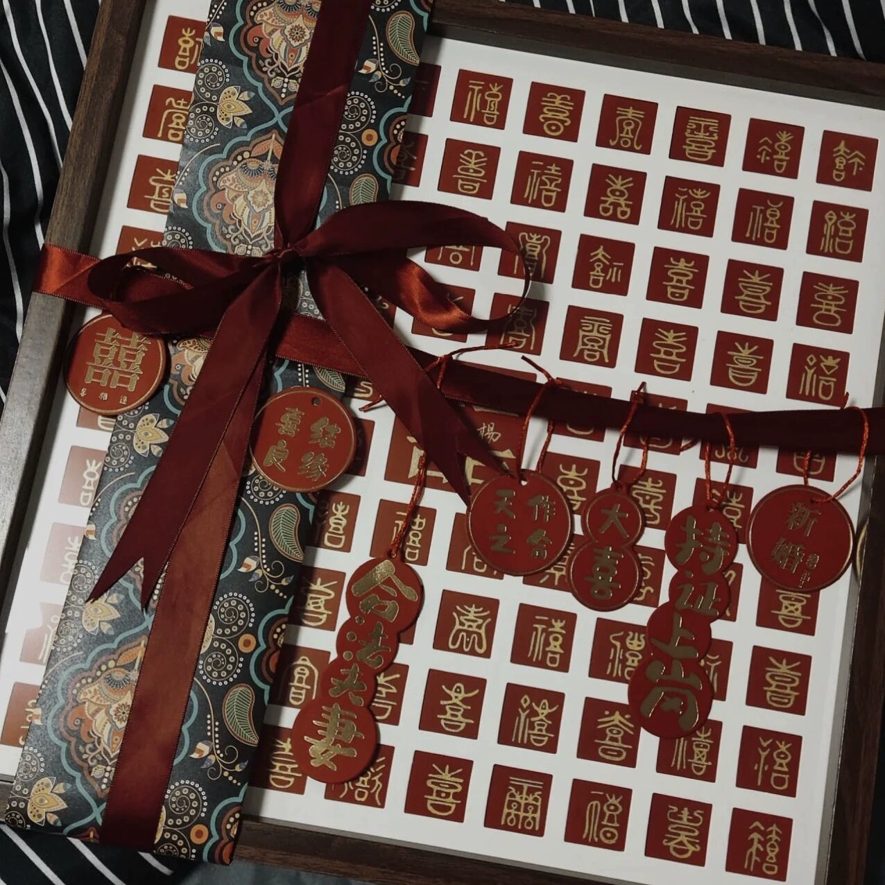 Сделай сам, рукописная копия персонажа «Xi» в фоторамке для молодоженов, лучших друзей, помолвки, свадебного подарка, подарка для молодоженов с персонажем «Xi».