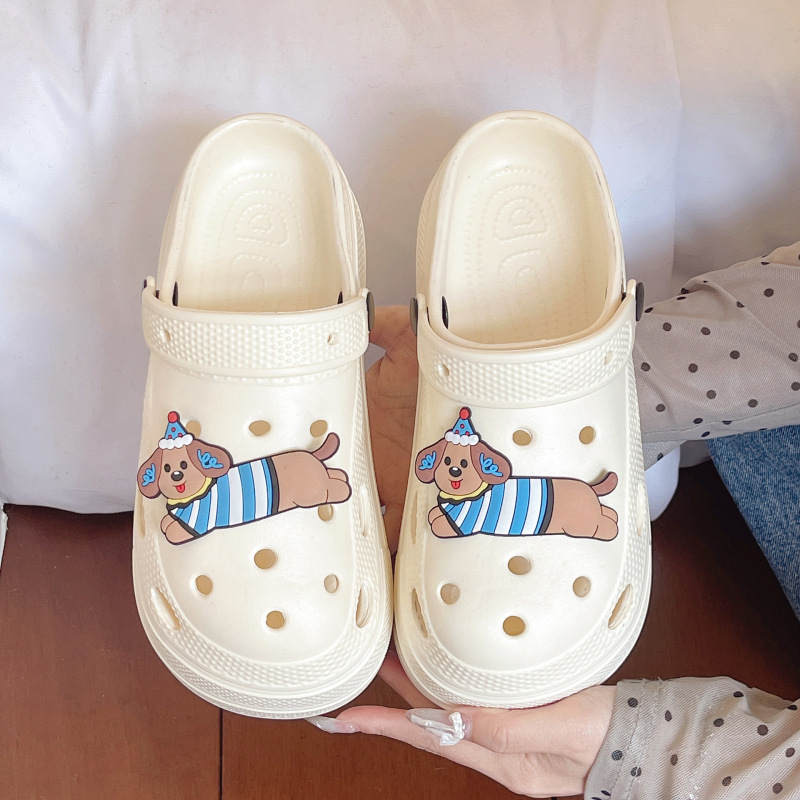 Summer High-Heeled 9cm Perforated Slippers for Women, Ultra-Thick-Soled Fashionable Outdoor Sandals, Women's Height-Increasing Beach Clogs Summer High-Heeled 9cm Perforated Slippers for Women, Ultra-Thick-Soled Fashionable Outdoor Sandals, Women's Height-Increasing Beach Clogs