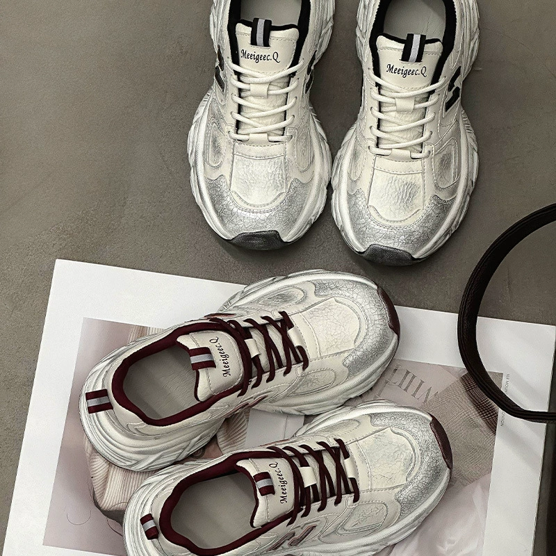 Новая полировальная обувь отца с толстой подошвой для женщин 2024 новый осенний рост