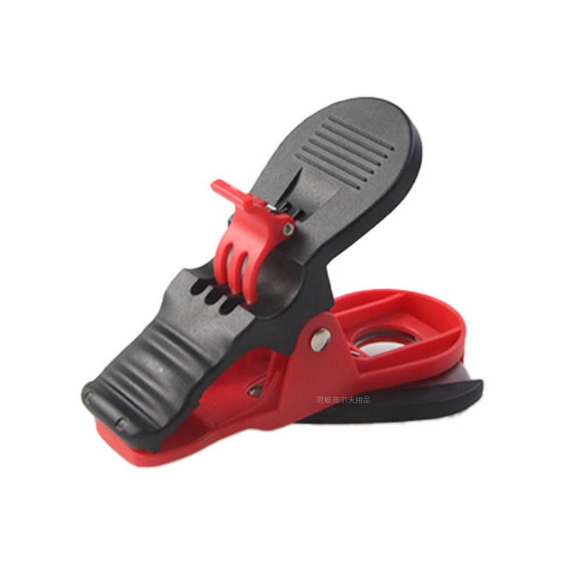 �߶����е�˫��ѩ�Ѽ�С�пɼ�ѩ�Ѵ�й̶���������golf��Ʒ