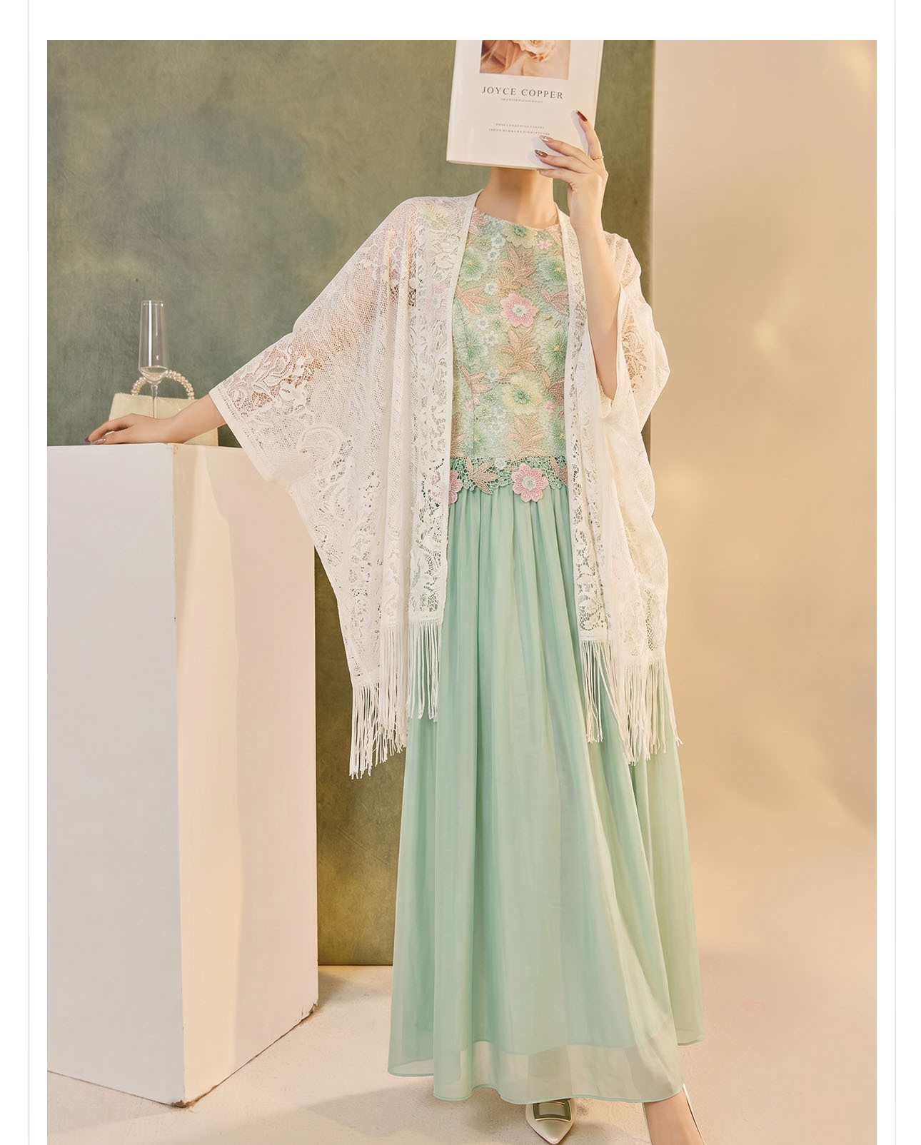 Đầm maxi thêu hoa ren nổi — Xanh lá cây nhạtcolor chi tiết 15