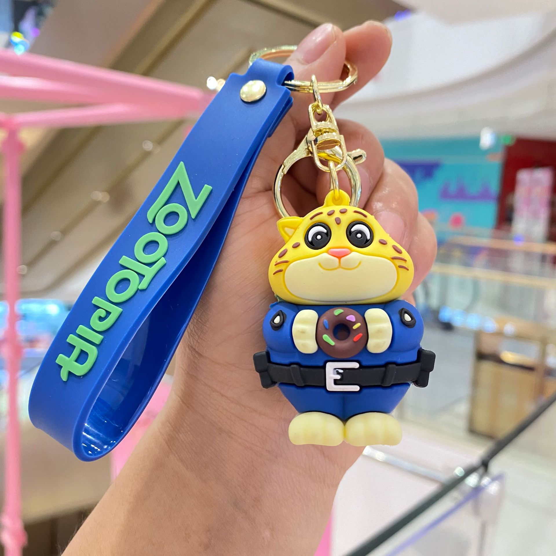 Creativo de dibujos animados loco animal ciudad llavero lindo bolso del coche femenino llavero muñeca máquina colgante al por mayor