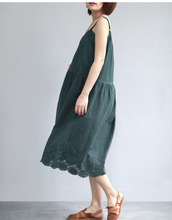 刺绣打底裙2023夏装日系宽松外贸镂空花朵吊带裙 女