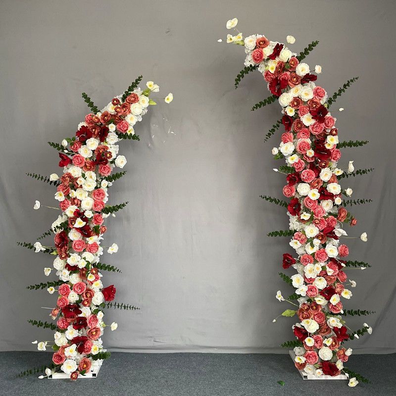 結婚式の道具鉄芸アーチの花棚牛の角の門の象牙の門の芝生の結婚式の羊の角の門の屋外は藤の棚に登ります。|undefined