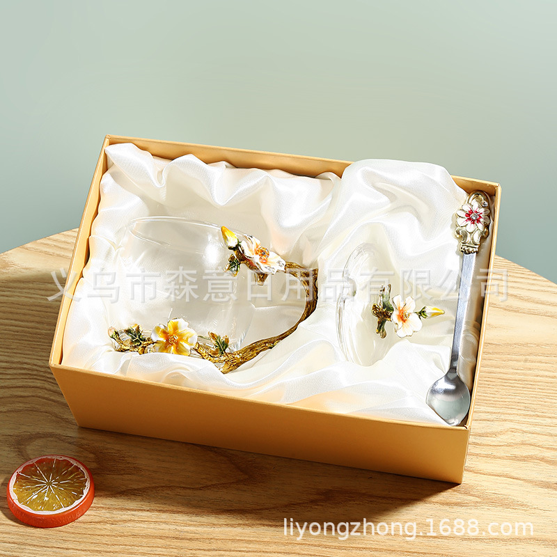 Esmalte taza de agua de color flor creativa taza de té taza de jugo taza de vidrio de cristal resistente al calor taza de café taza de pareja de gama alta regalo de la taza