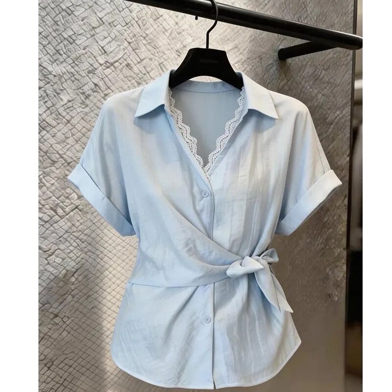 Plus-Size Lace Patchwork Color Shirt for Women, French Style Chic Collar, Short-Sleeve, Waist-Cinching Blouse