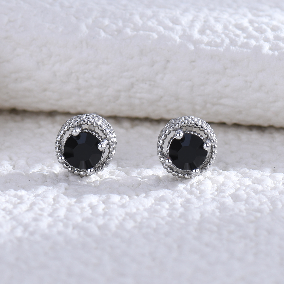 French Palace Style Round Simulation Stud Earrings For Women_voghion.com