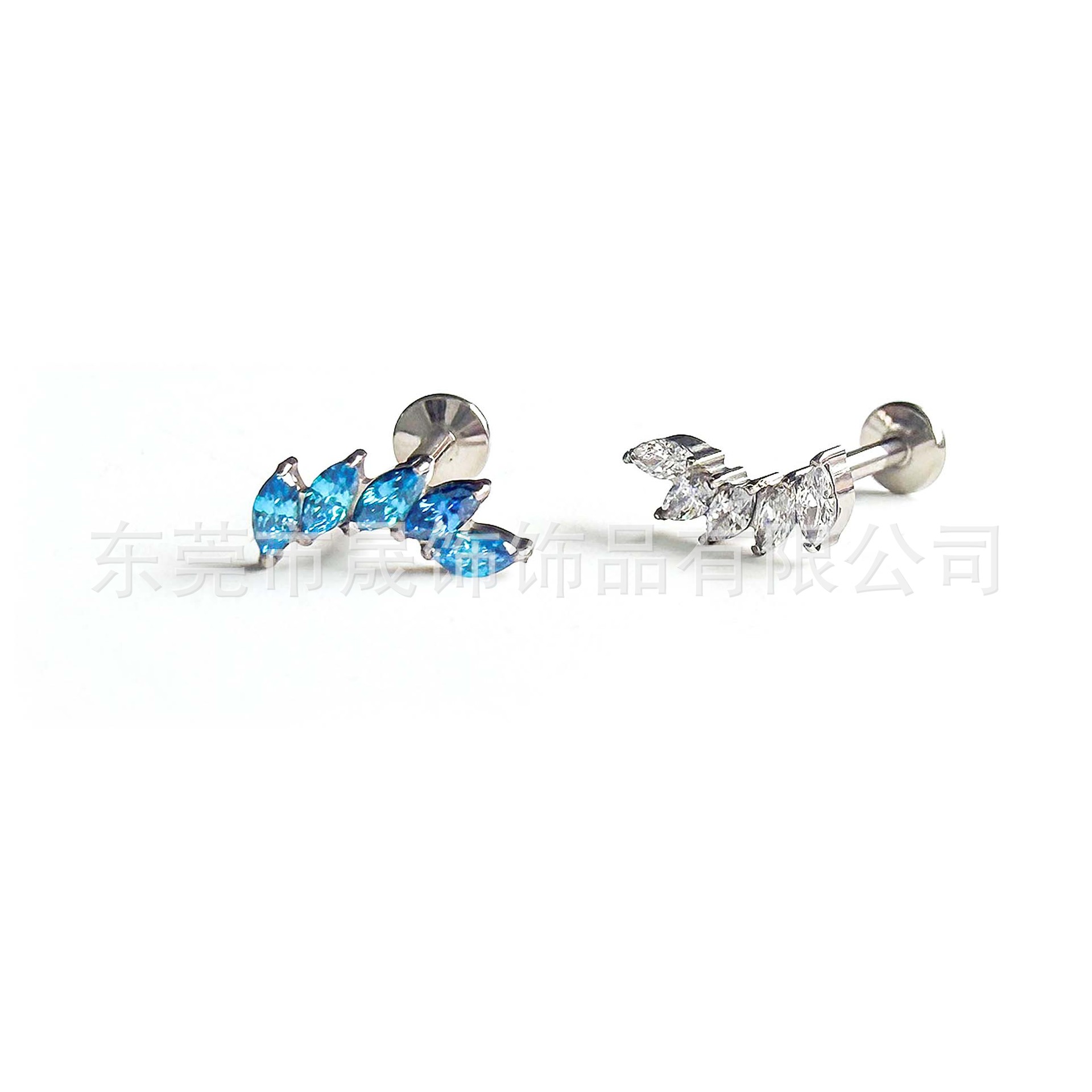 F136 Titanium 斜边马眼包 Studded 5A Cubic Zirconia Ear Stud Labret Stud Helix Cartilage Stud G23 Implant Grade Titanium Helix Piercing Jewelry