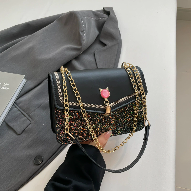 Супер огненная сумка с бахроной сумкой для женского лета 2025 новый прилив блесток