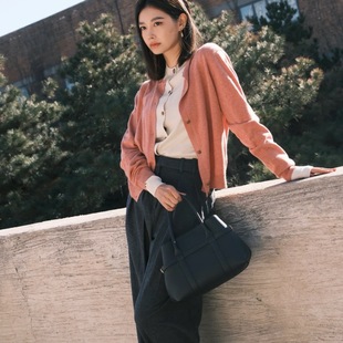 Lp First-Layer Cowhide Genuine Leather Retro Tote Bag, Fashionable, High-End, Versatile, Large-Capacity Commuter Handbag for Women
