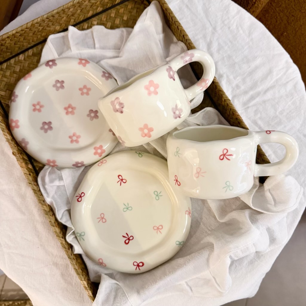 Ins estilo coreano mano irregular cerámica tazas de café y platos pintados a mano gordo tazas y platos ventas transfronterizas