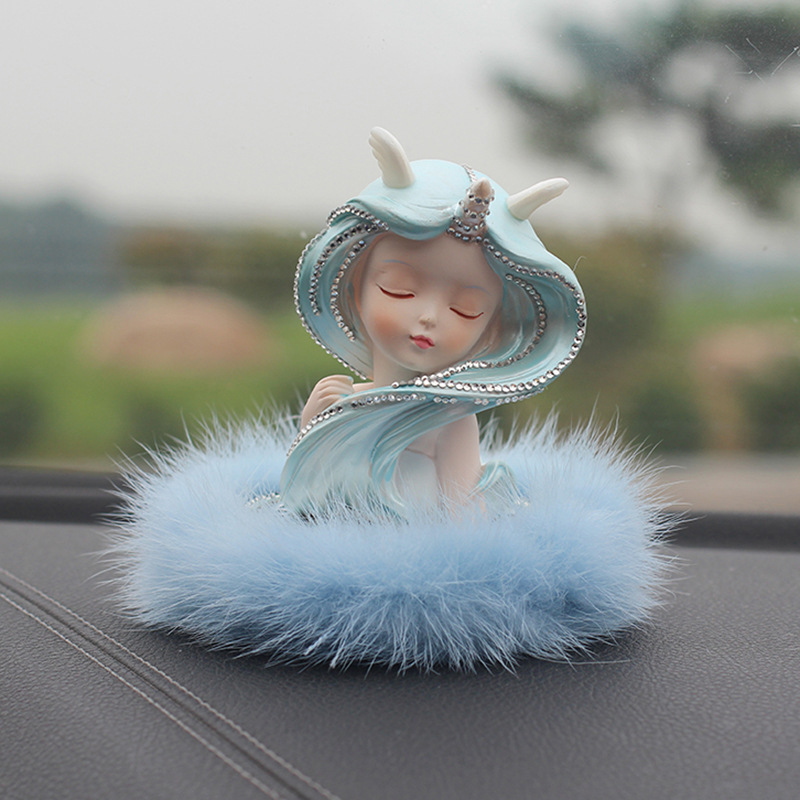 Nuevos productos creativos Adornos de aromaterapia para interiores de automóviles Beautiful Angel más la base a juego contiene piezas de fragancia y fragancia duradera