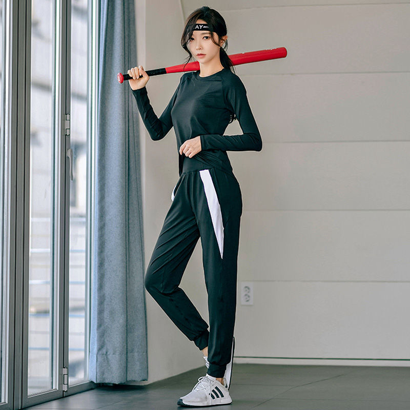 Ropa de yoga sala traje deportivo mujer talla grande suelta verano nuevo paso de carrera matutina celebridad de Internet ropa de secado rápido comercio al por mayor